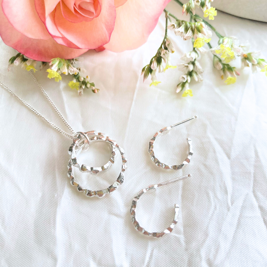 Sterling Silver Interlocking Rings Necklace Adjustable Chain