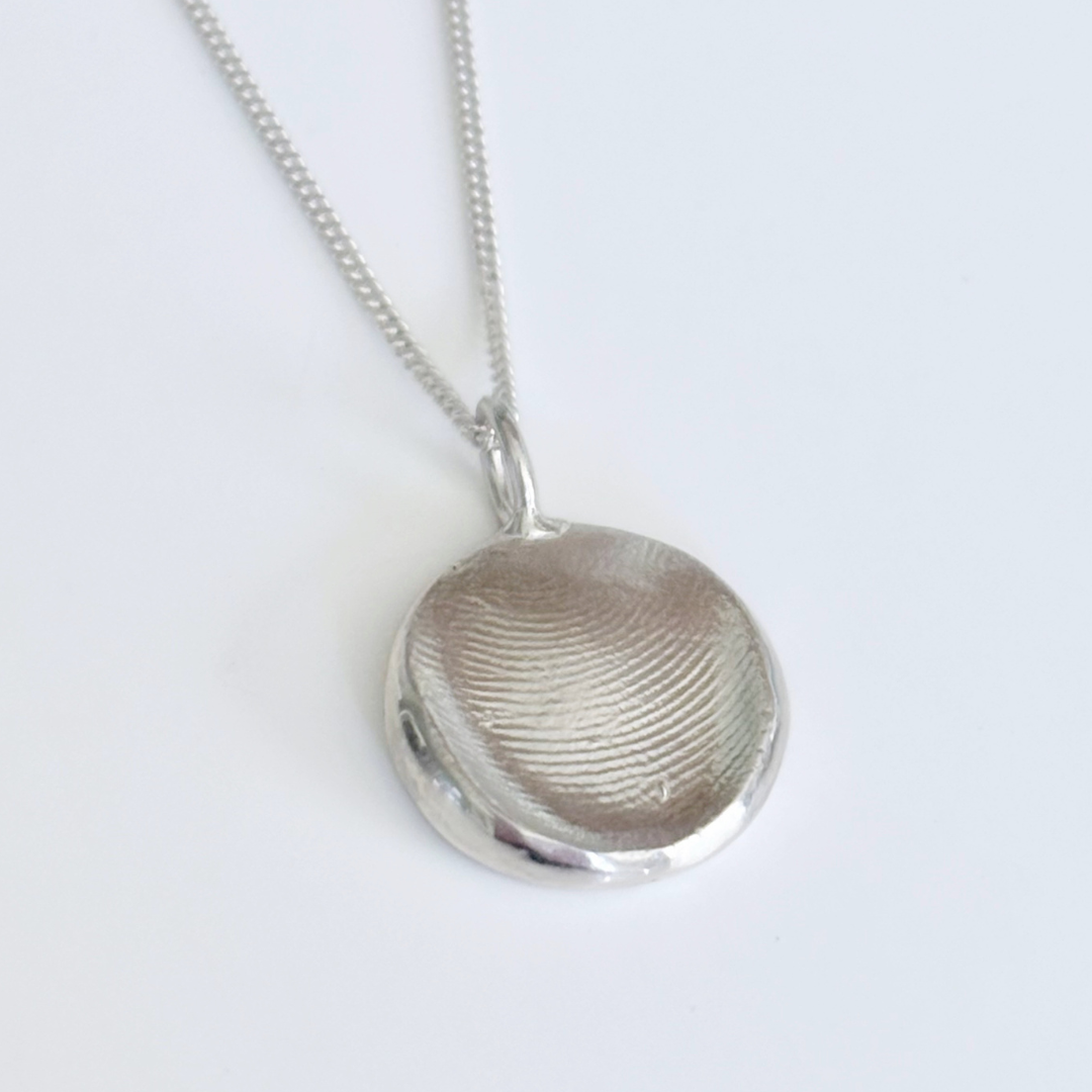 Create Your Own Fingerprint Necklace Kit – Sterling Silver (Single Pendant)