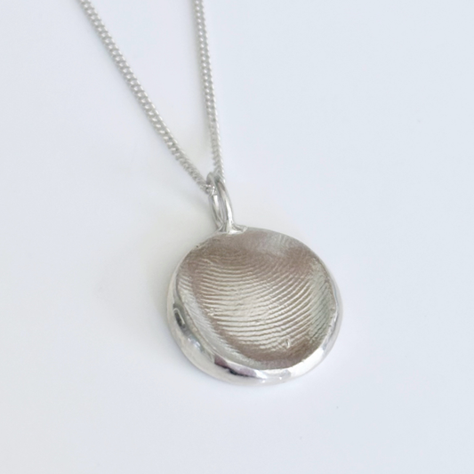 Create Your Own Fingerprint Necklace Kit – Sterling Silver (Single Pendant)