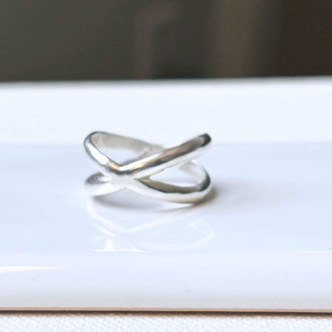 Sterling Silver Crossover Ring