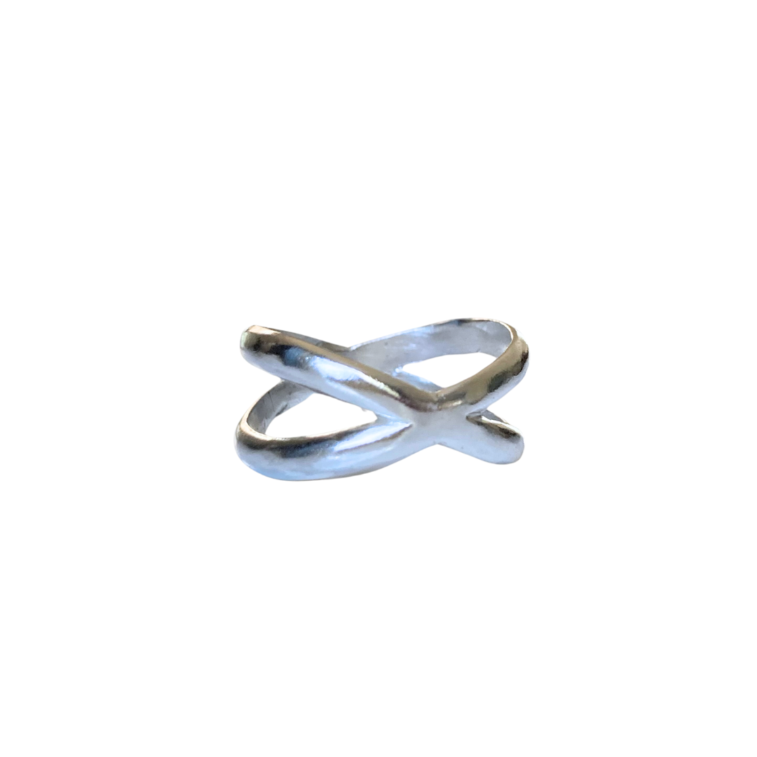 Size 7 Sterling Silver Crossover Ring