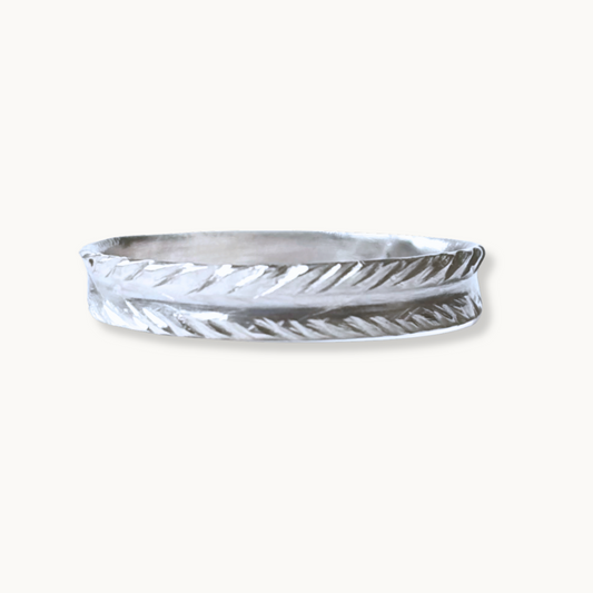 Sterling Silver Echo Feather Band
