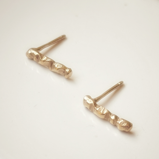 Gold Islet Bar Post Earrings