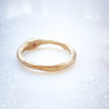 Gold Pink Sapphire Petra Ring