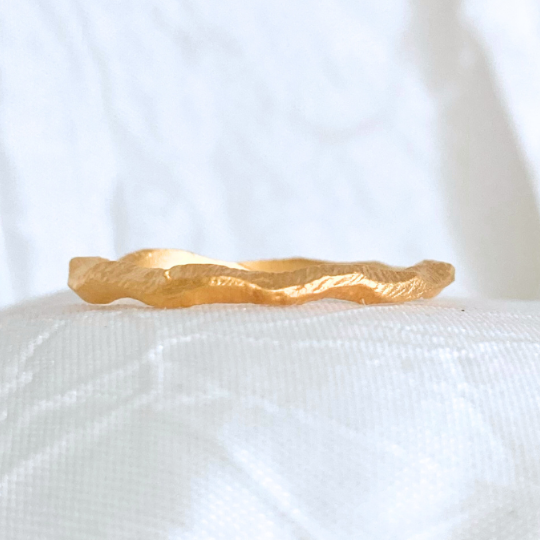 Gold Wavy Ring