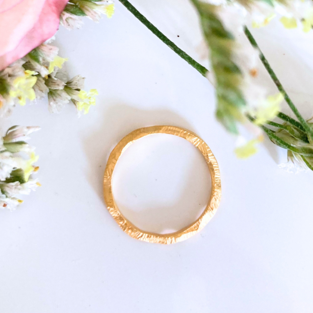 Gold Wavy Ring